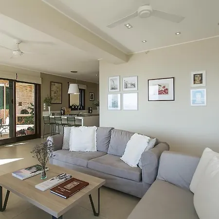 Terra E Mare Seaview With Private Pool & Access Willa Benitses (Corfu)