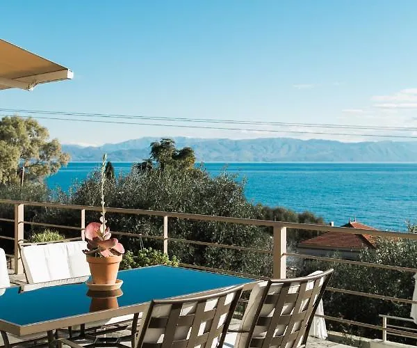 Villa Terra E Mare Seaview With Private Pool & Access Mpenitses