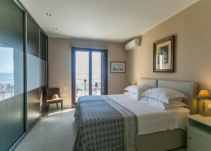 Terra E Mare Seaview With Private Pool & Access Mpenitses