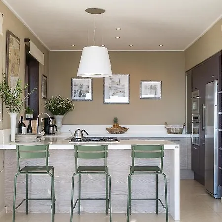 Вилла Terra E Mare Seaview With Private Pool & Access